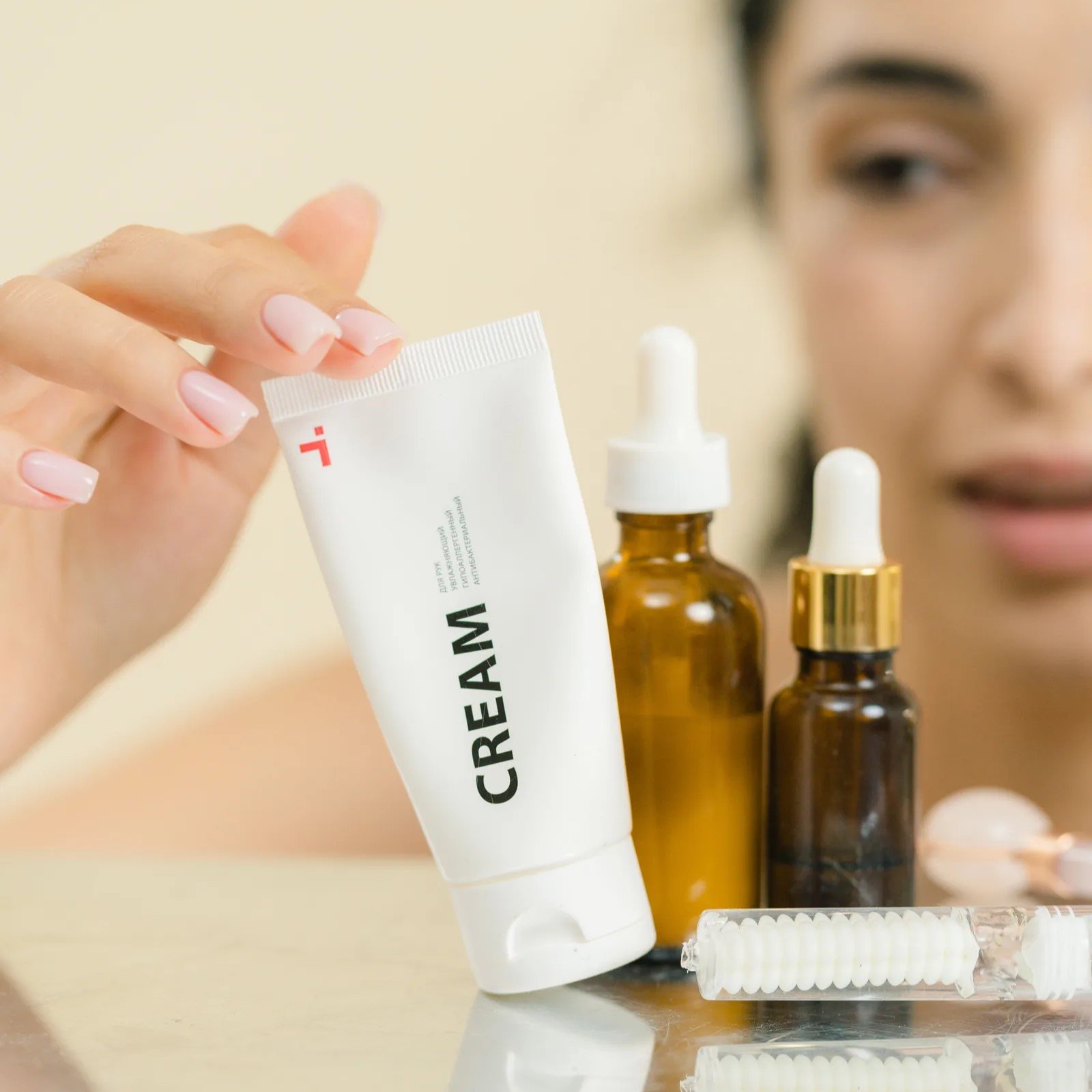 produtos de rotina de skincare para pele acneica